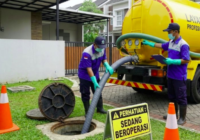 standar prosedur sedot wc